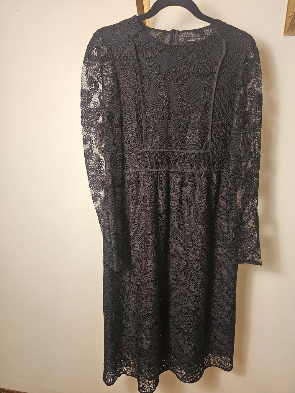 Black Lace Zara Dress. - Sheer Sleeves
